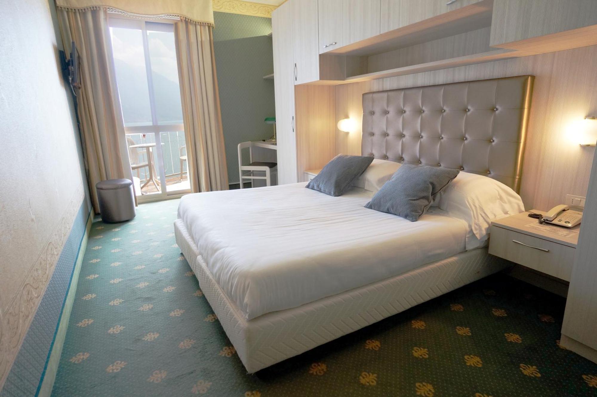 Hotel Splendid Palace Limone sul Garda Exterior foto